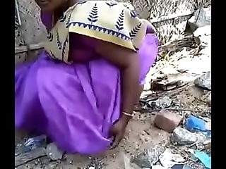 Desi gf aunty pee capture