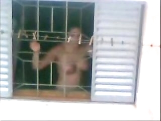 neighbour aunty nude working in kitched